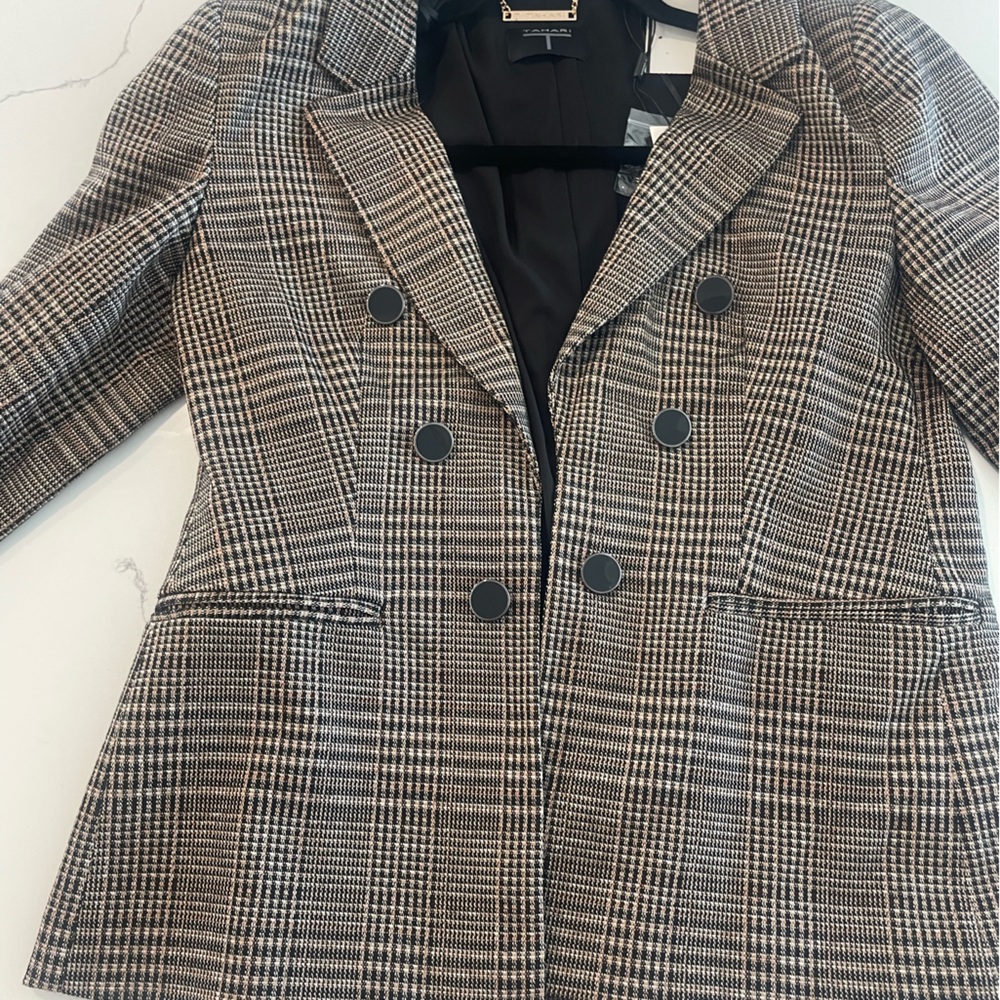 TAHARI suit jacket